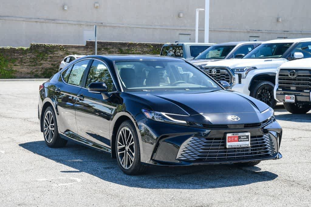 Thumbnail: 2026 Toyota Camry - 3