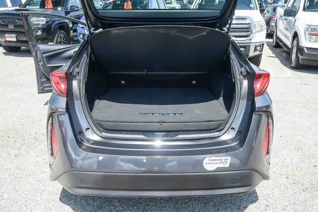 Thumbnail: 2019 Toyota Prius Prime - 26