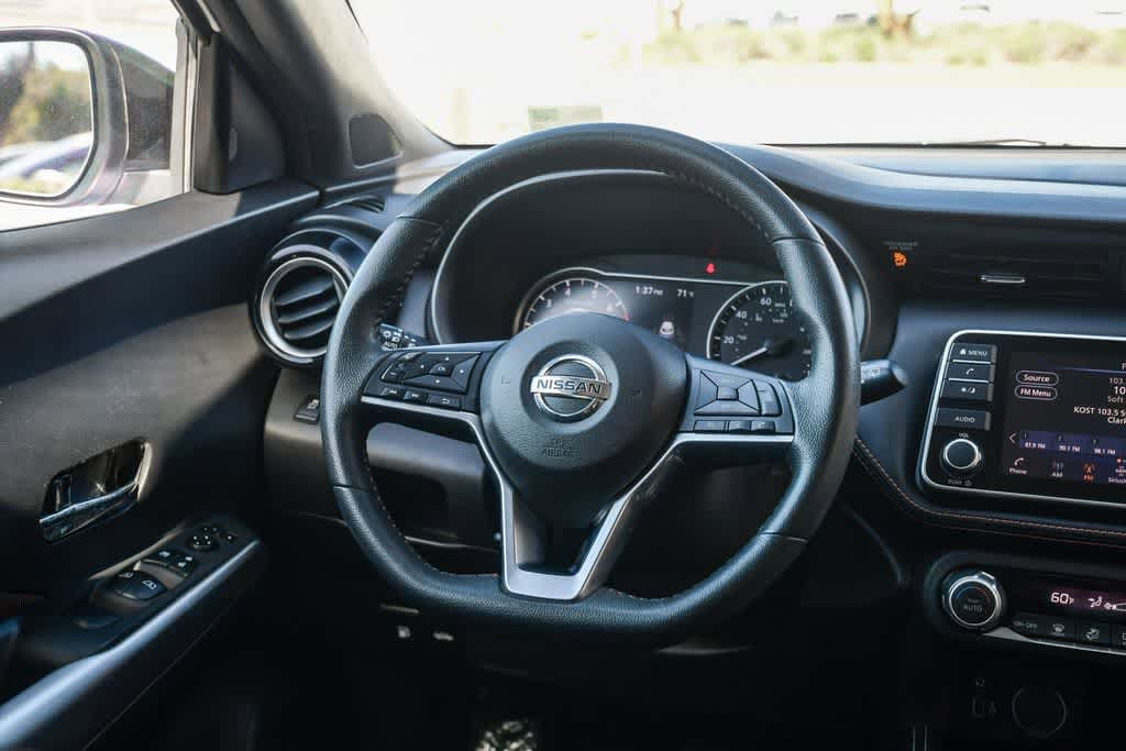 Thumbnail: 2018 Nissan Kicks - 12