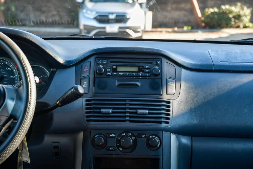 Thumbnail: 2005 Honda Pilot - 13