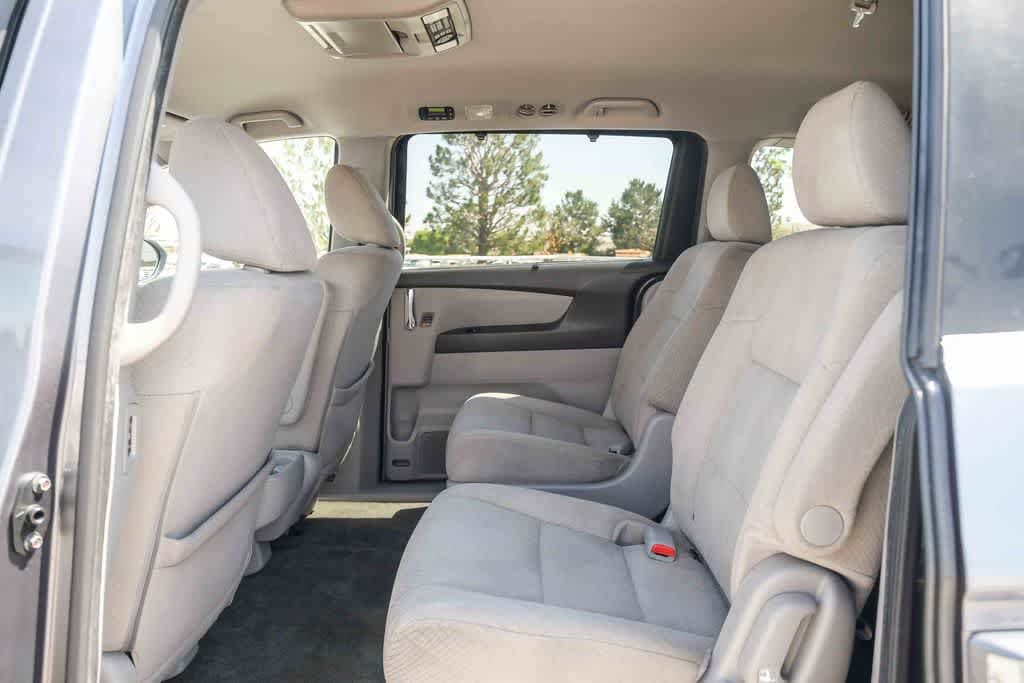 Thumbnail: 2017 Honda Odyssey - 18