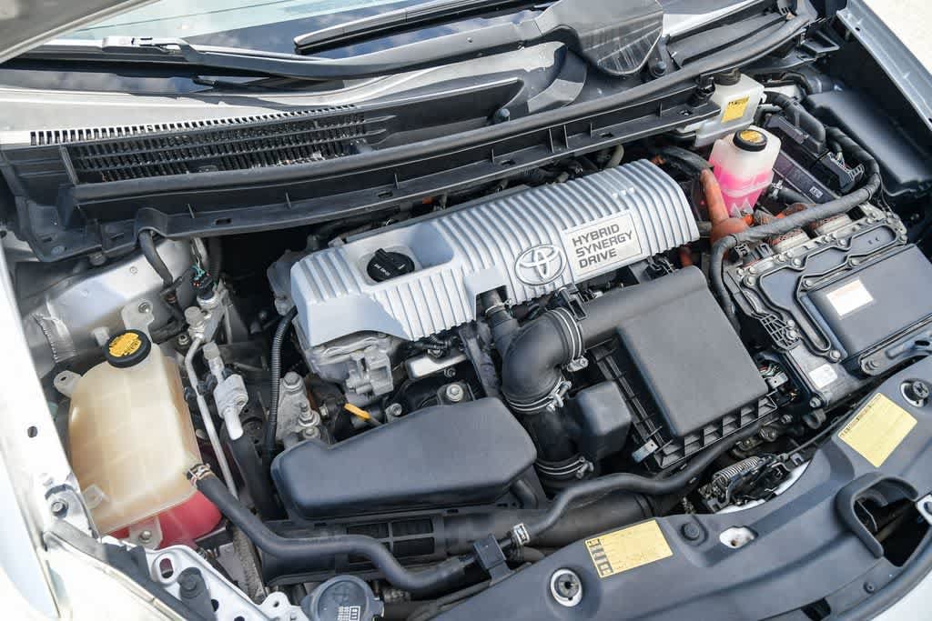 Thumbnail: 2014 Toyota Prius - 26