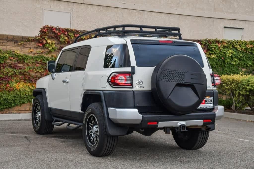 Thumbnail: 2012 Toyota FJ Cruiser - 8