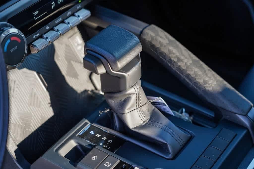 Thumbnail: 2025 Toyota Tacoma - 19