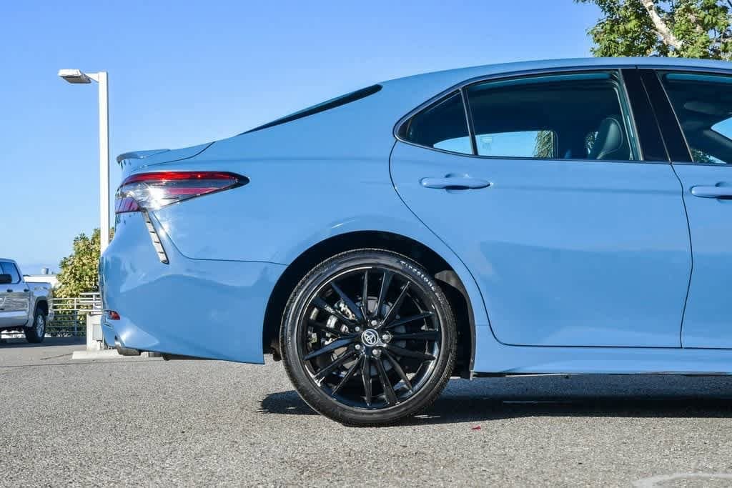 Thumbnail: 2023 Toyota Camry - 10