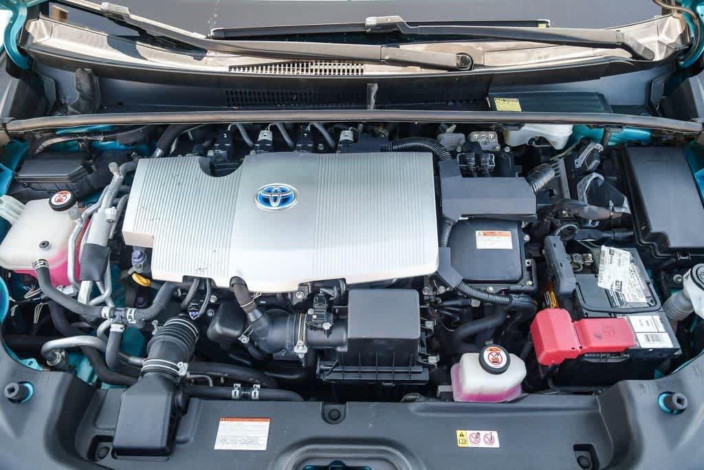 Thumbnail: 2017 Toyota Prius Prime - 27