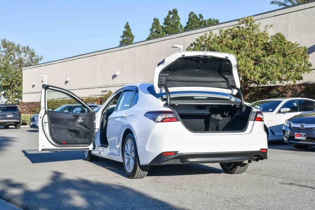 Thumbnail: 2024 Toyota Camry - 27