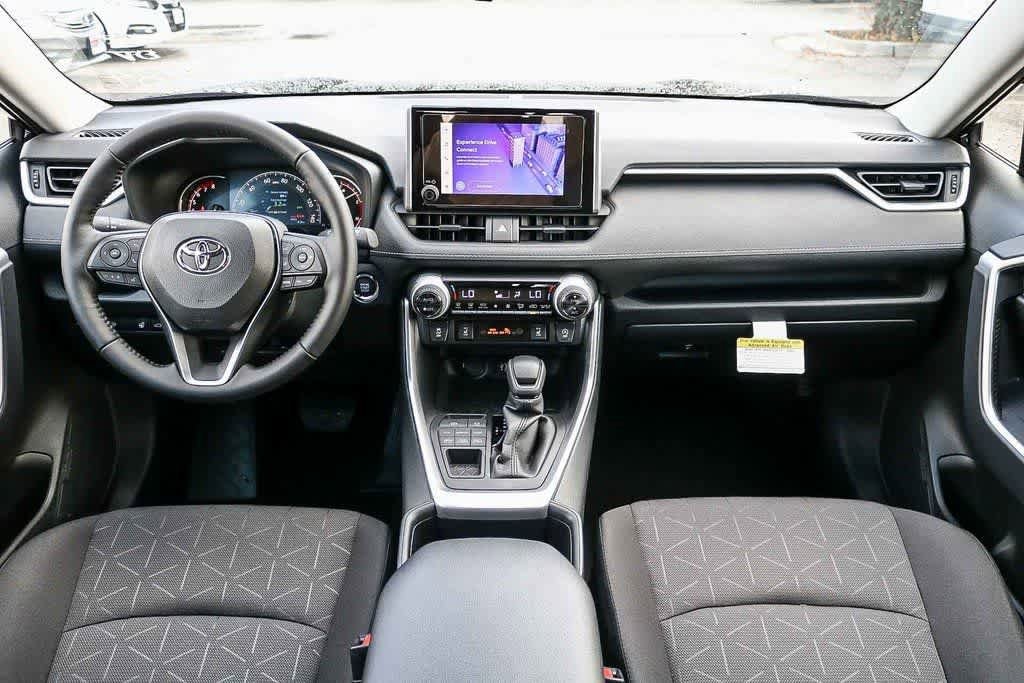 Thumbnail: 2025 Toyota RAV4 - 12