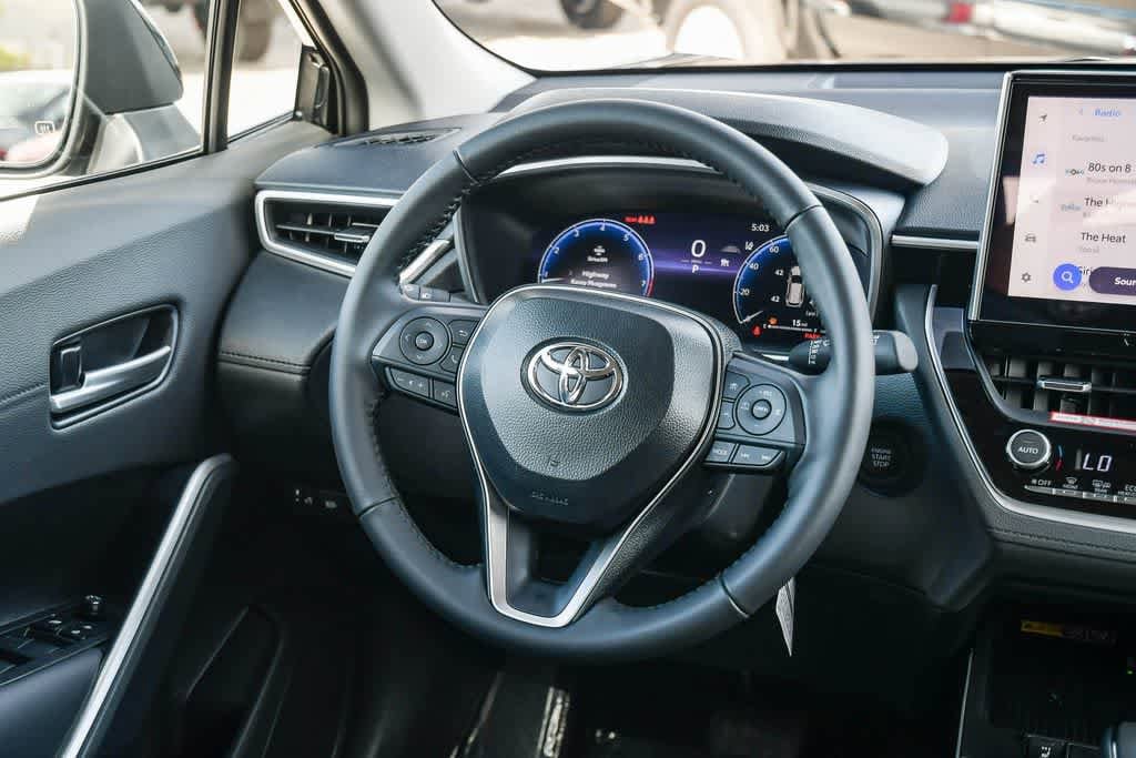 Thumbnail: 2026 Toyota Corolla Cross - 12