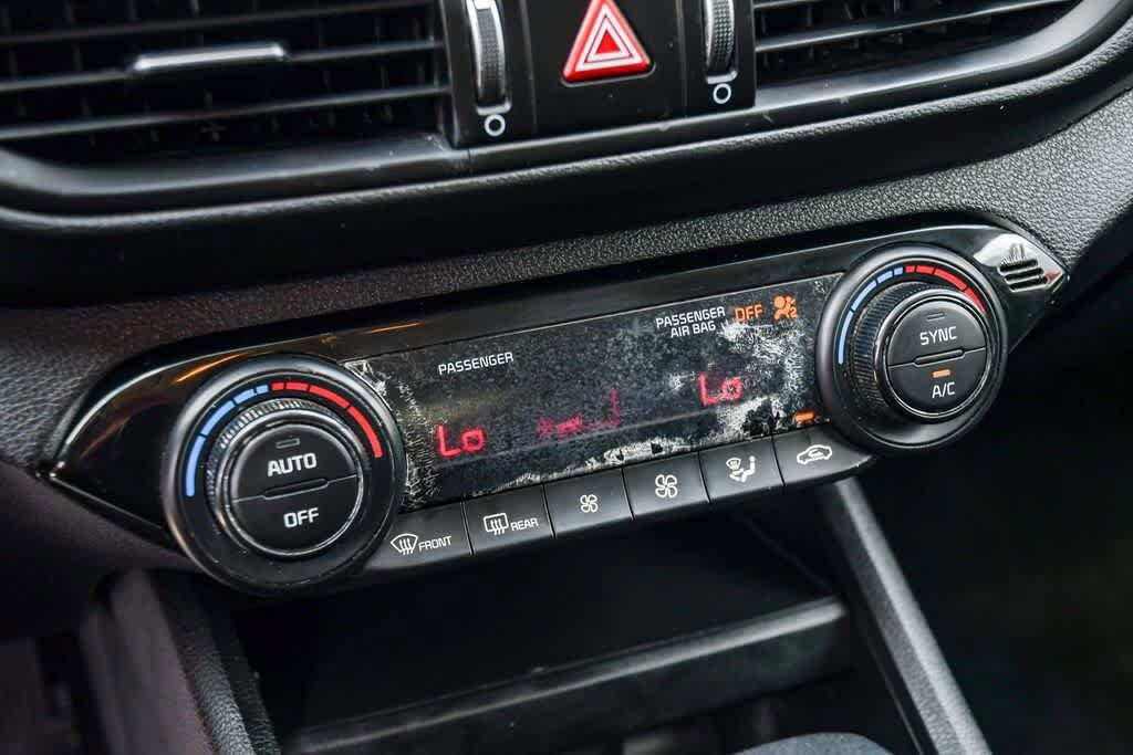 Thumbnail: 2019 Kia Forte - 20