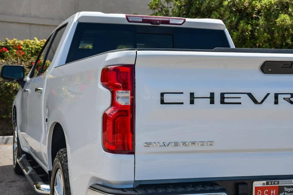 Thumbnail: 2021 Chevrolet Silverado 1500 - 10