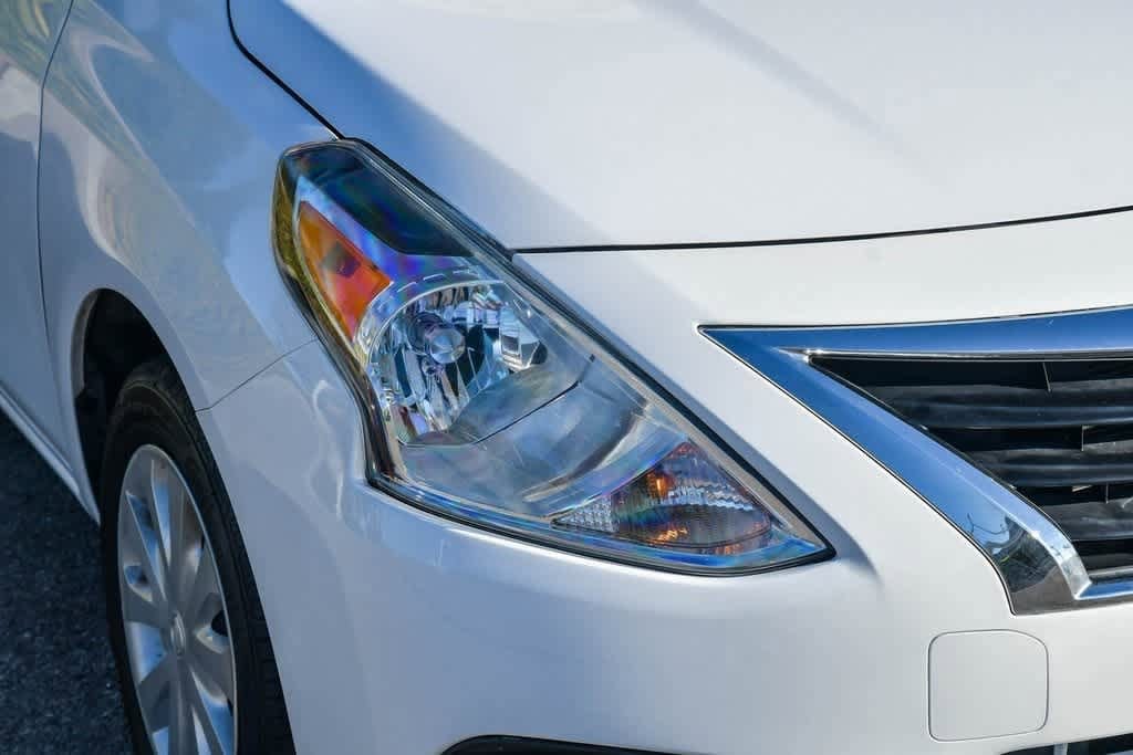 Thumbnail: 2019 Nissan Versa - 5