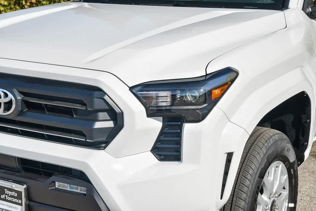 Thumbnail: 2025 Toyota Tacoma - 5