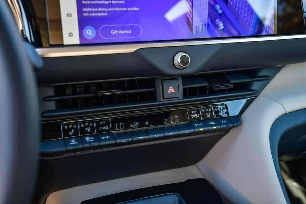 Thumbnail: 2026 Toyota Crown - 23