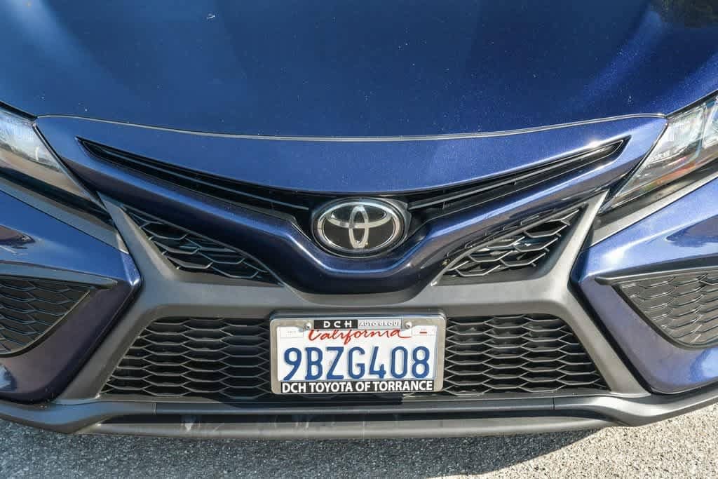 Certified 2022 Toyota Camry SE Car
