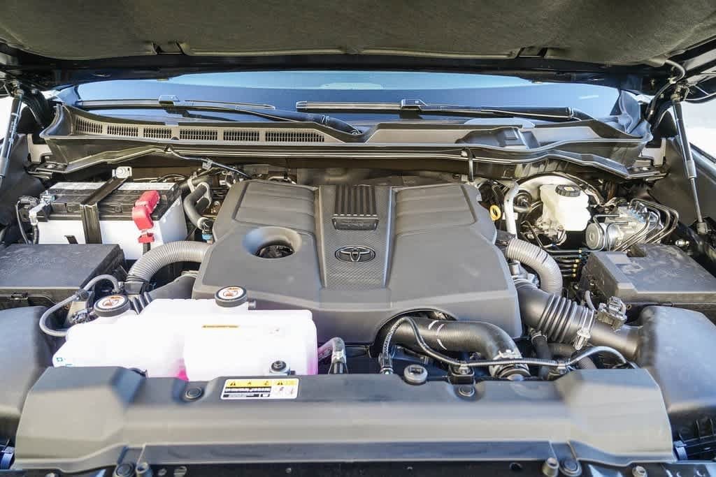 2025 Toyota Tundra SR5 27