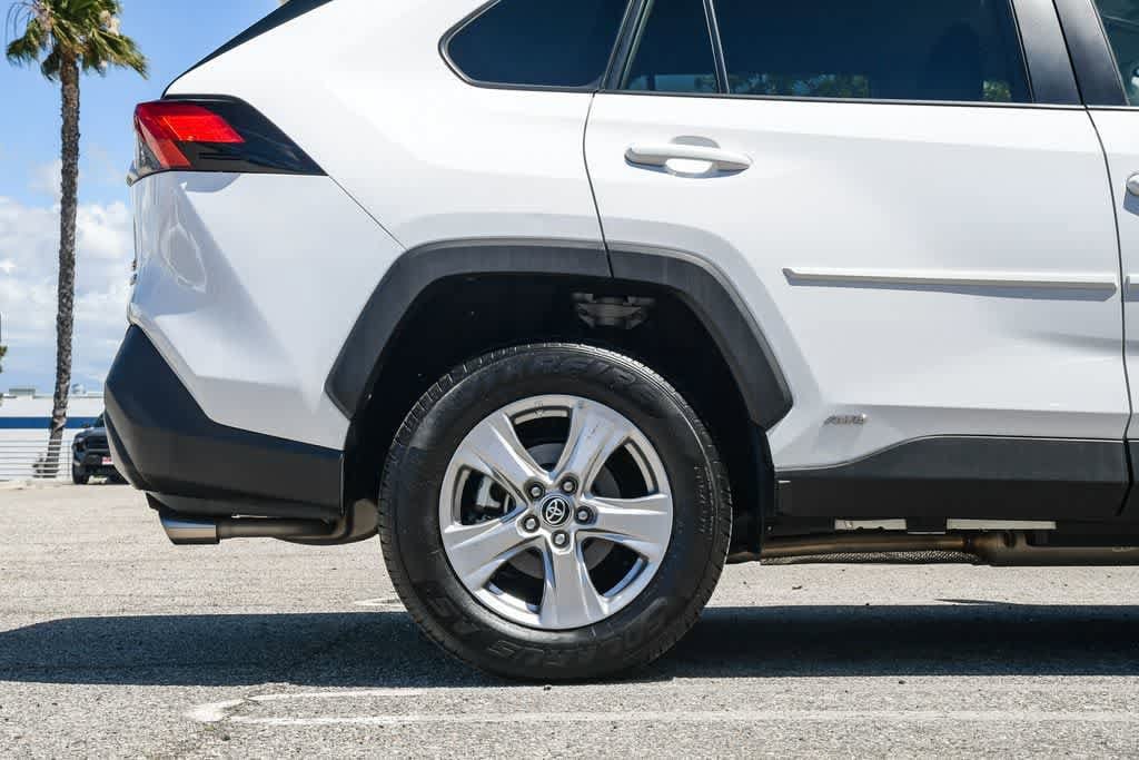 Thumbnail: 2023 Toyota RAV4 - 9