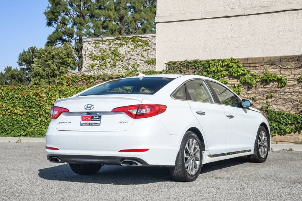 Thumbnail: 2017 Hyundai Sonata - 6