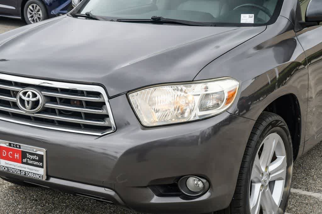 Thumbnail: 2010 Toyota Highlander - 5