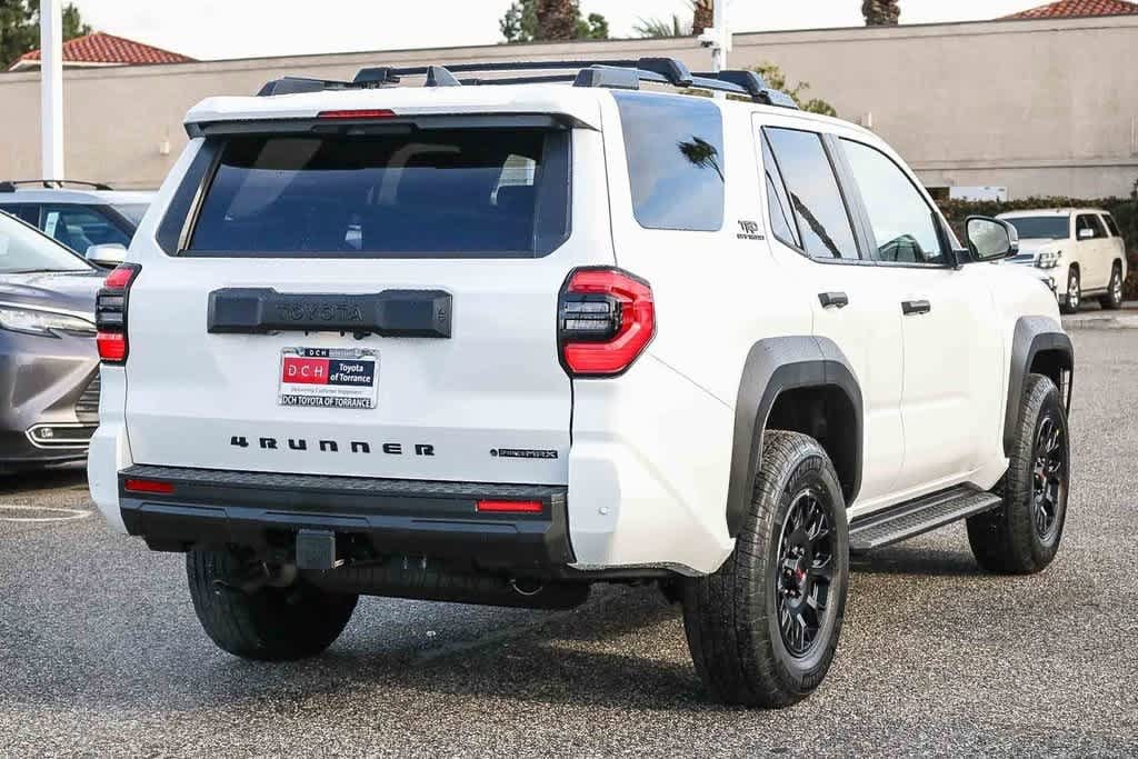 Thumbnail: 2025 Toyota 4Runner - 6