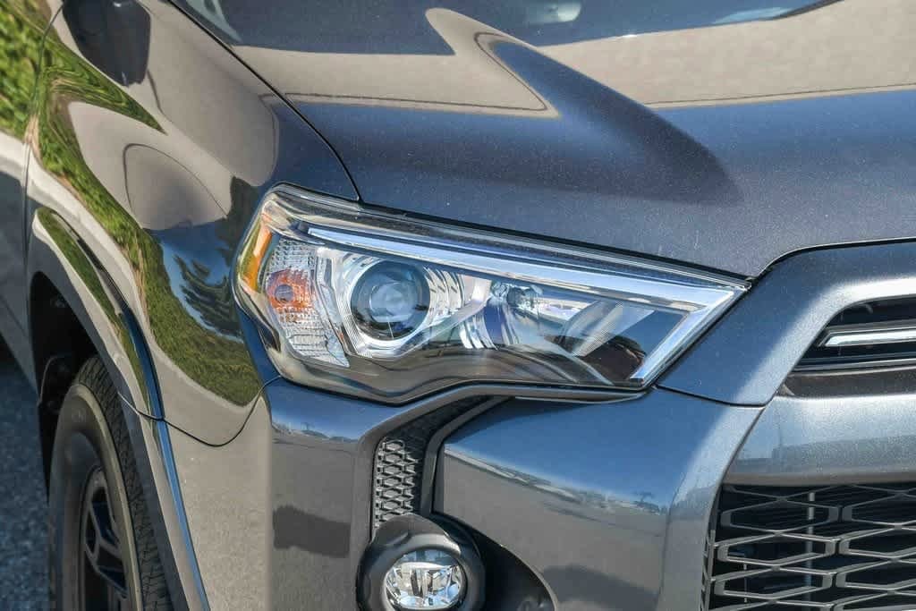 2022 Toyota 4Runner SR5 4