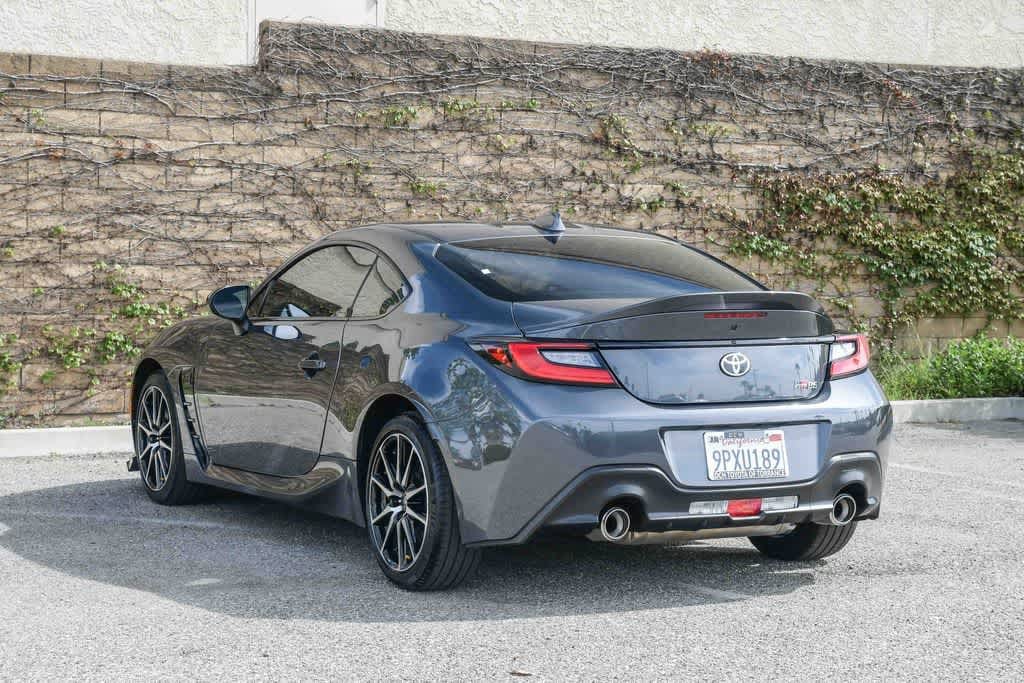 Thumbnail: 2024 Toyota GR86 - 9