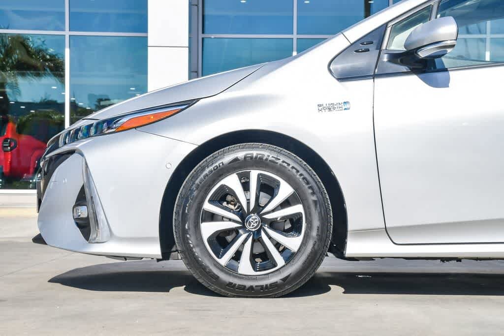 Thumbnail: 2019 Toyota Prius Prime - 10