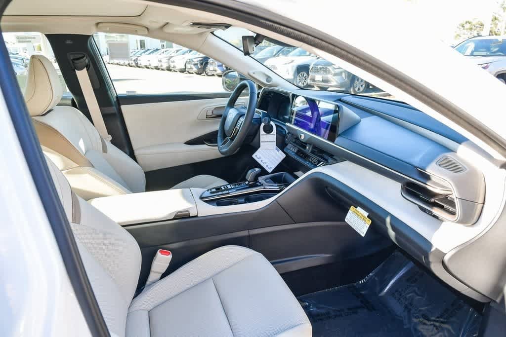 Thumbnail: 2026 Toyota Crown - 16