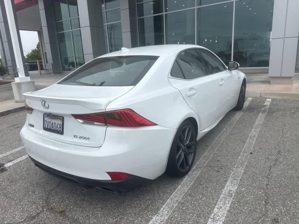 Thumbnail: 2017 Lexus IS - 4