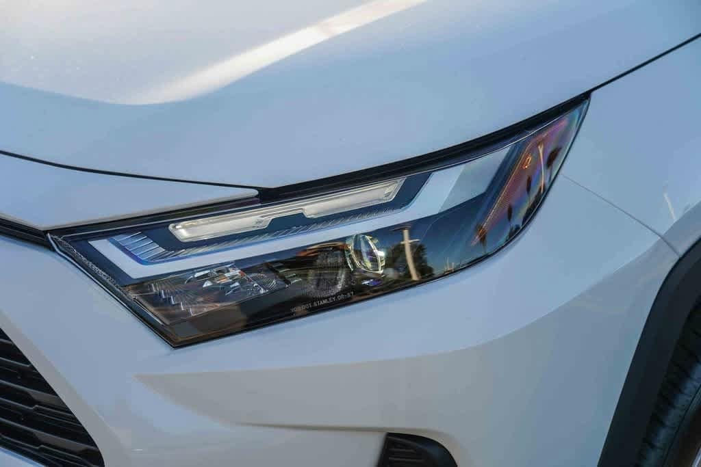 New 2025 Toyota RAV4 LE SUV