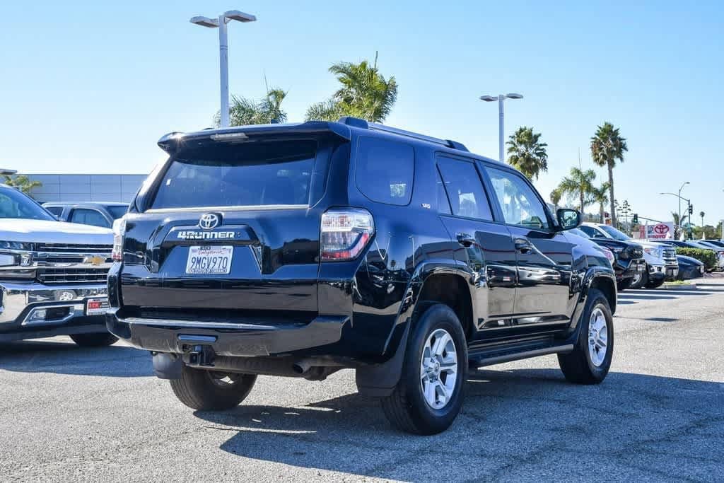 Thumbnail: 2024 Toyota 4Runner - 7