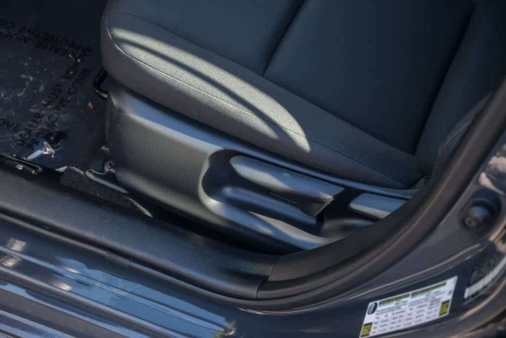 2024 Toyota Corolla LE 20