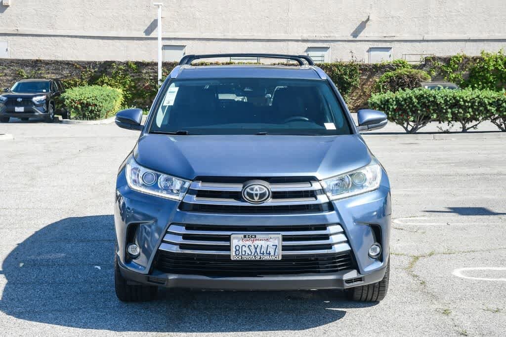 Thumbnail: 2019 Toyota Highlander - 2