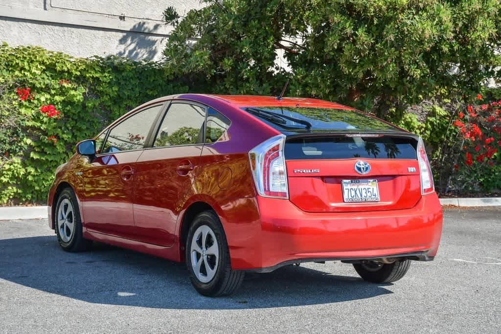Thumbnail: 2013 Toyota Prius - 8