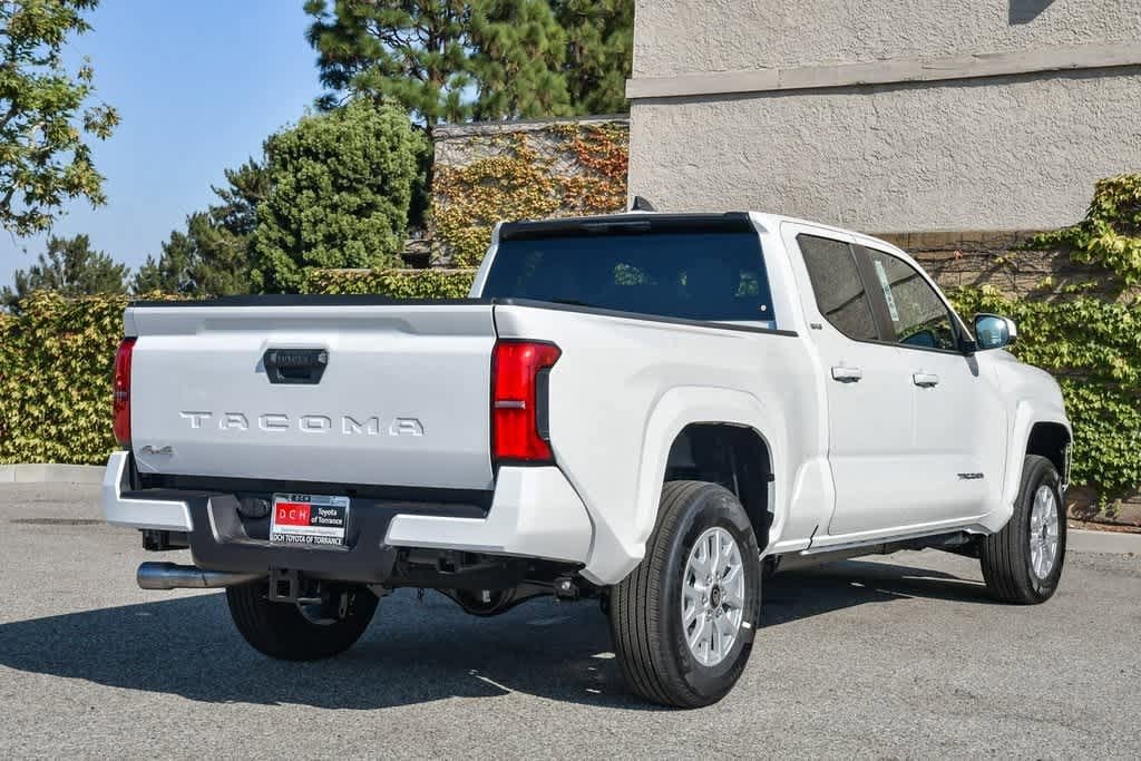 Thumbnail: 2025 Toyota Tacoma - 6