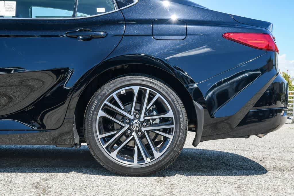 Thumbnail: 2026 Toyota Camry - 11