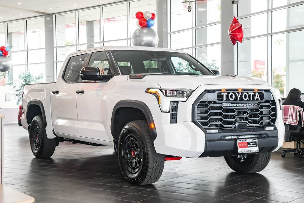 Thumbnail: 2026 Toyota Tundra - 3