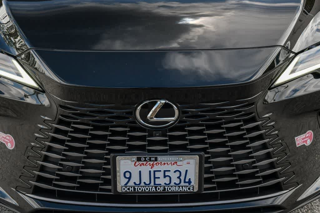 2024 LEXUS RX 450h+ Luxury photo 4
