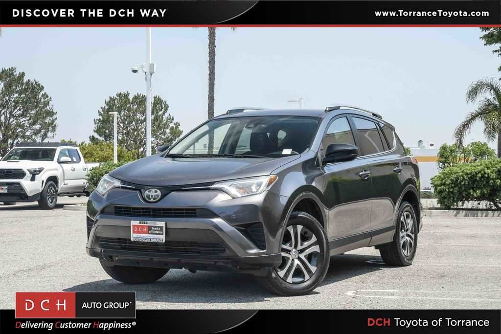 2017 Toyota RAV4 LE -
                  Torrance, CA