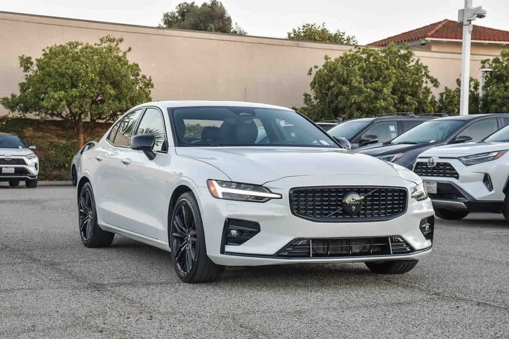 Used 2024 Volvo S60 B5 Plus Black Edition Car