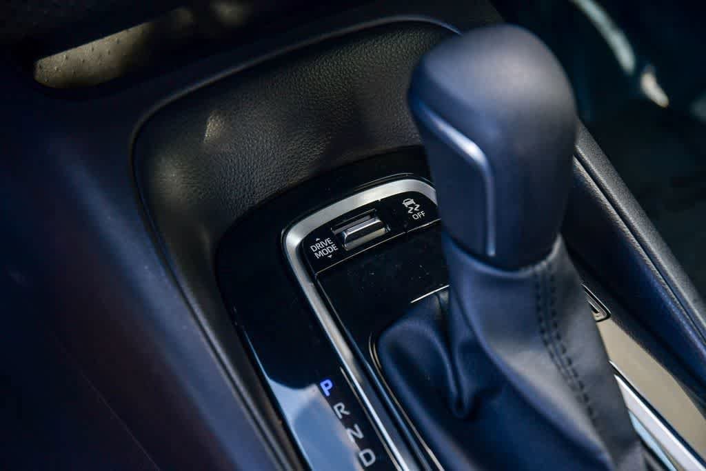 Thumbnail: 2025 Toyota Corolla - 22