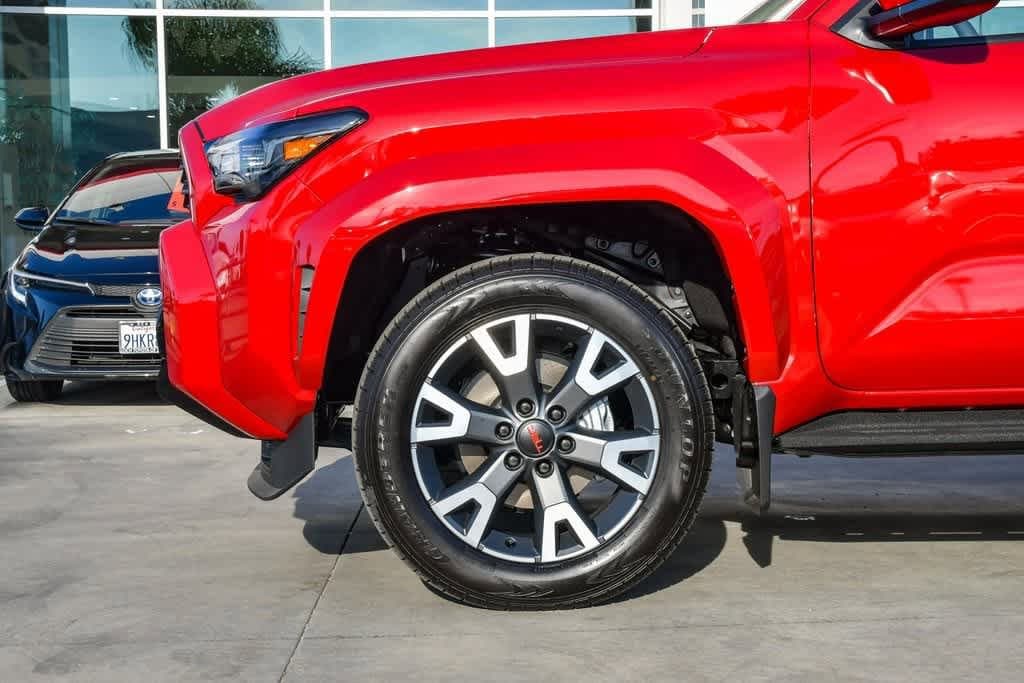 Thumbnail: 2025 Toyota 4Runner - 10