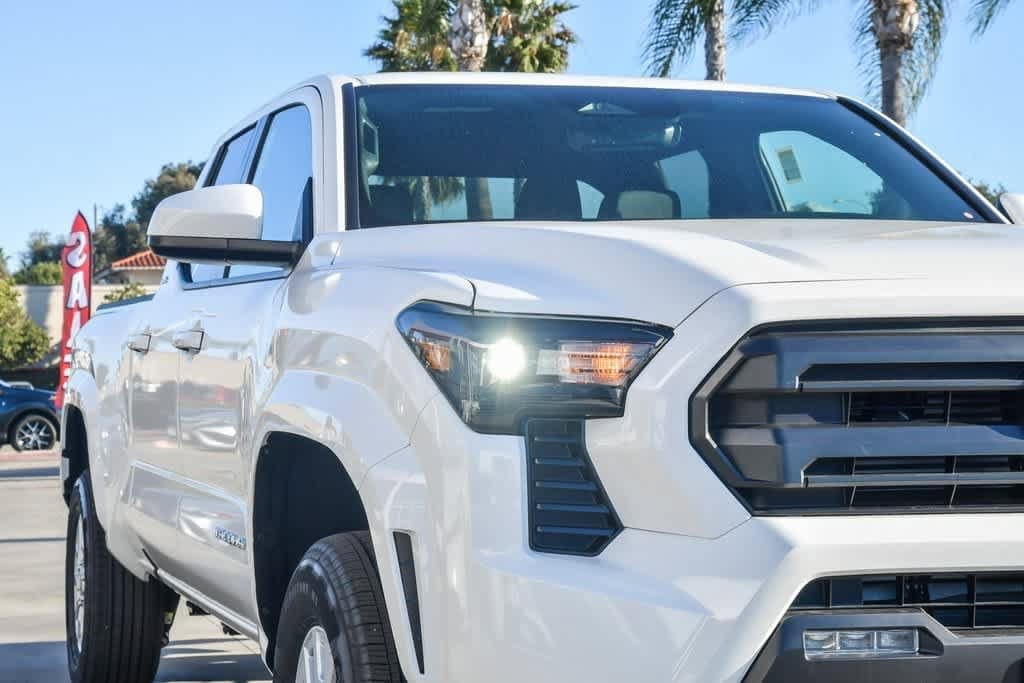 New 2025 Toyota Tacoma SR5 Truck Double Cab