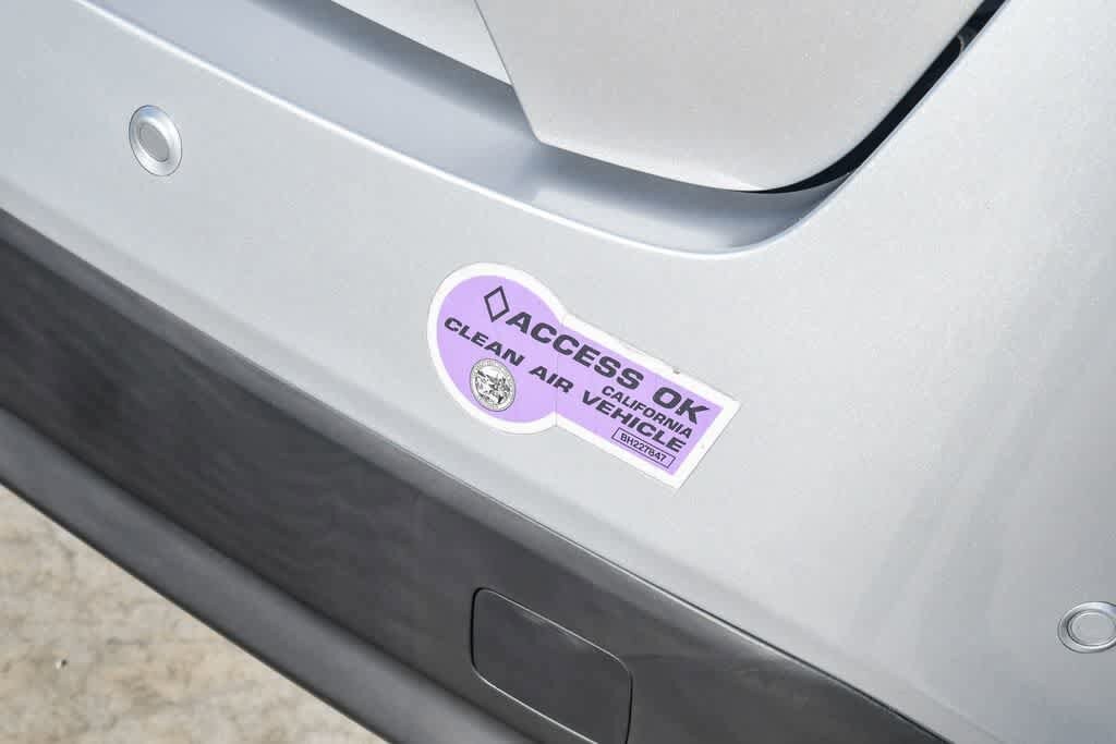 Thumbnail: 2019 Toyota Prius Prime - 29