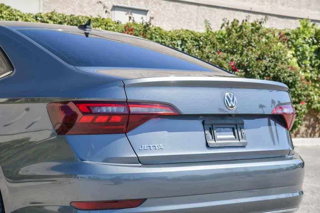 Thumbnail: 2021 Volkswagen Jetta - 9