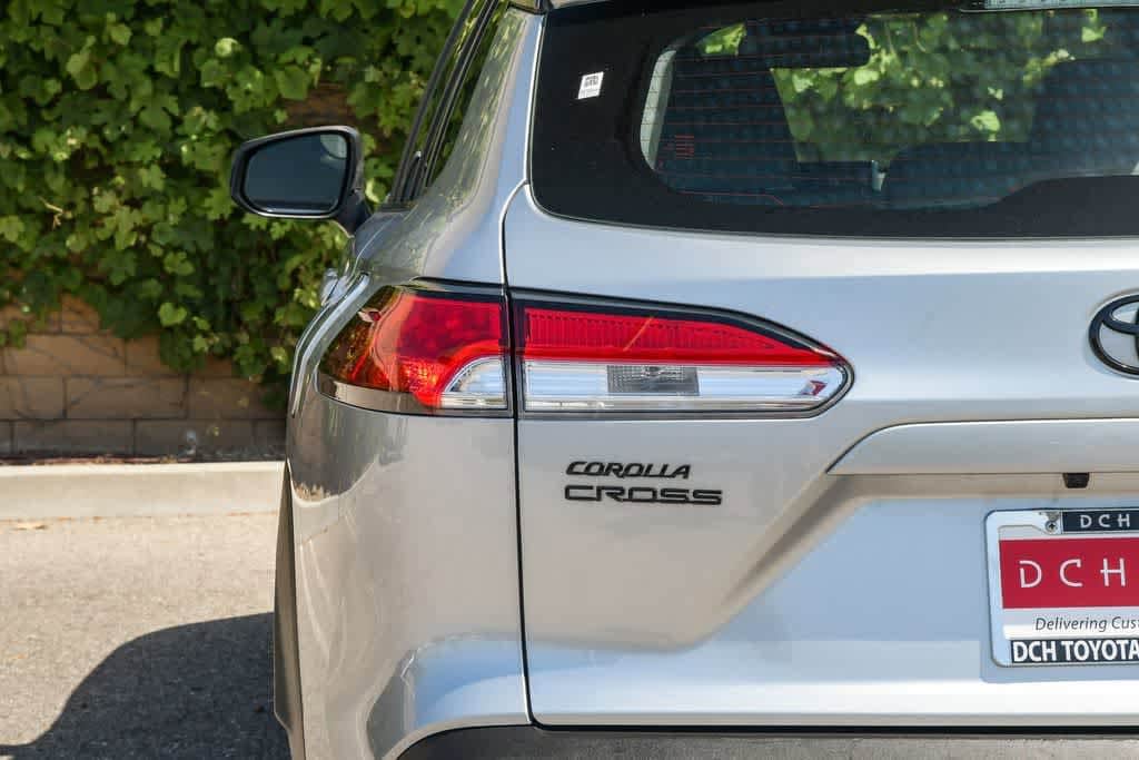 Thumbnail: 2025 Toyota Corolla Cross - 5