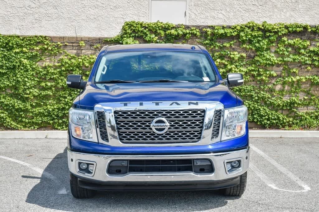 Used 2017 Nissan Titan SV with VIN 1N6AA1E69HN539572 for sale in Torrance, CA