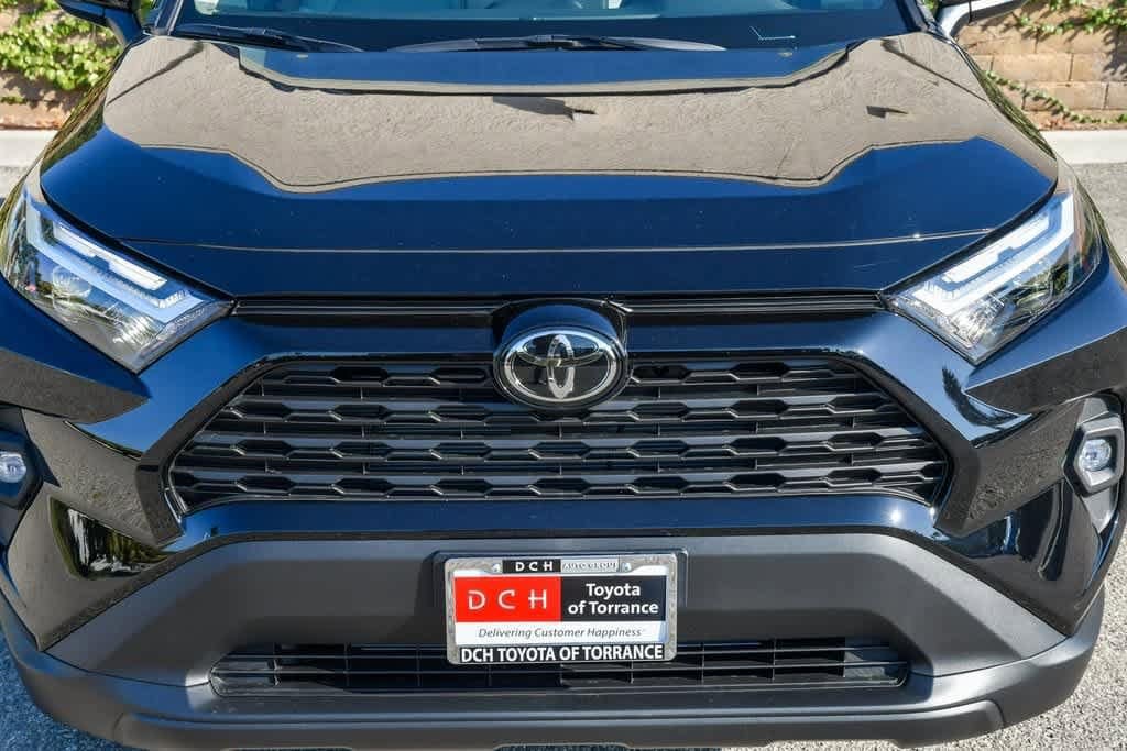 Thumbnail: 2025 Toyota RAV4 - 5