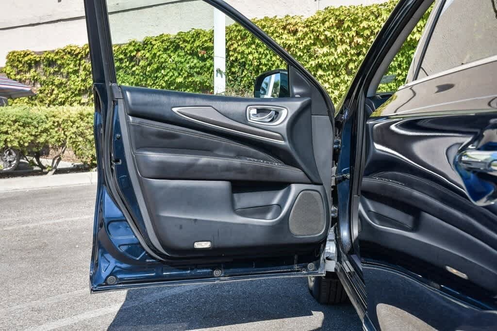 Thumbnail: 2019 INFINITI QX60 - 20