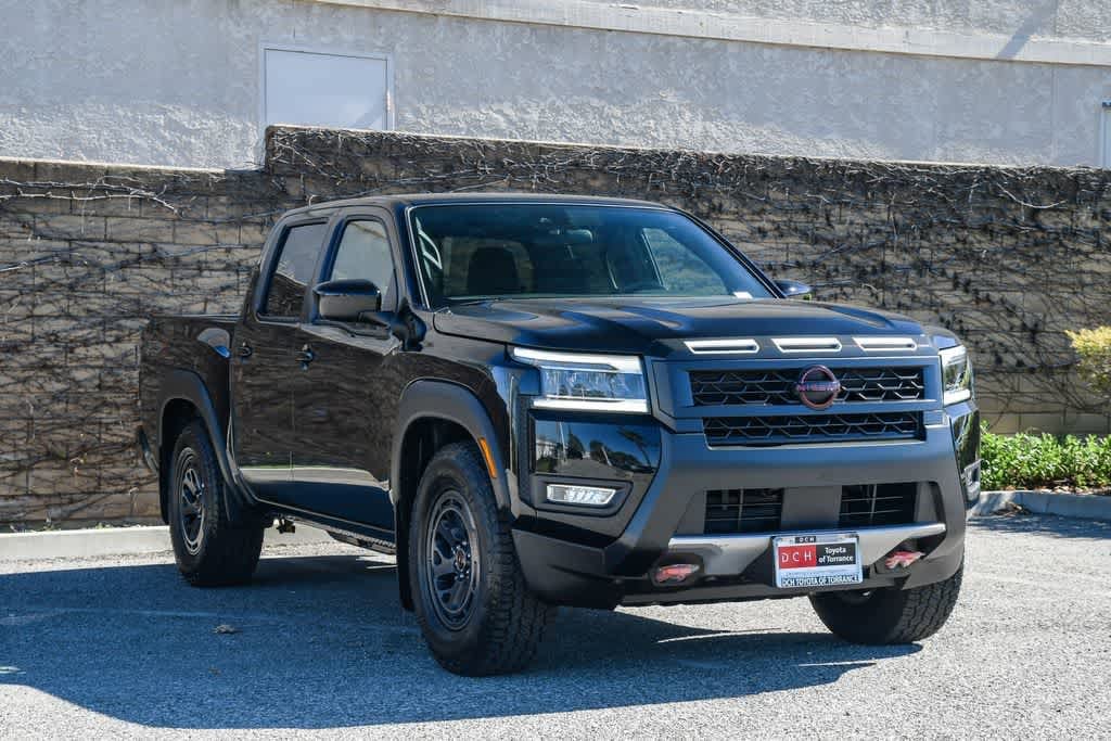 2025 Nissan Frontier PRO-X photo 2